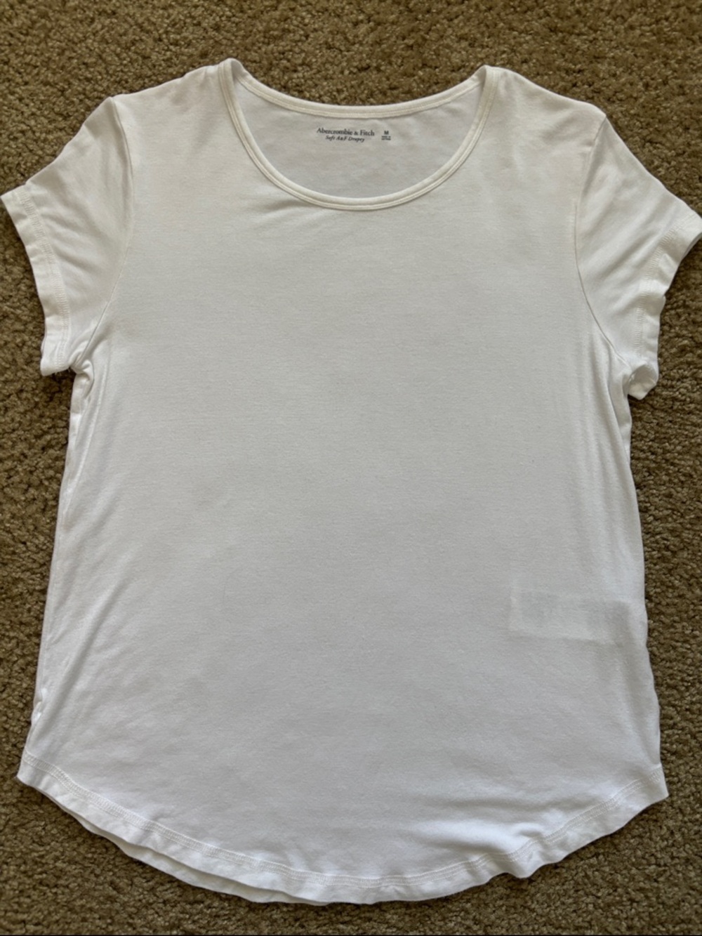 Abercrombie Soft A&F Drapey Tee - M